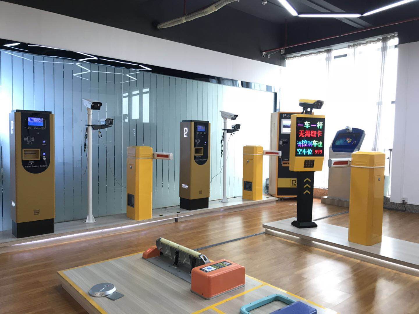 India Client Is Looking For The Ticket Dispenser Parking Access Control System